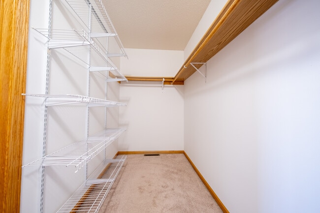Building Photo - 2525 Cobble Hill Ct