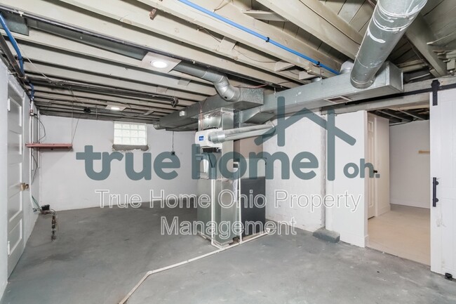Building Photo - 1828 Northcutt Ave