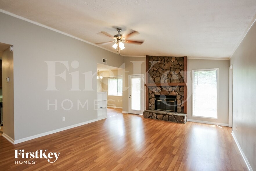 Building Photo - 5301 W Jones Bridge Rd