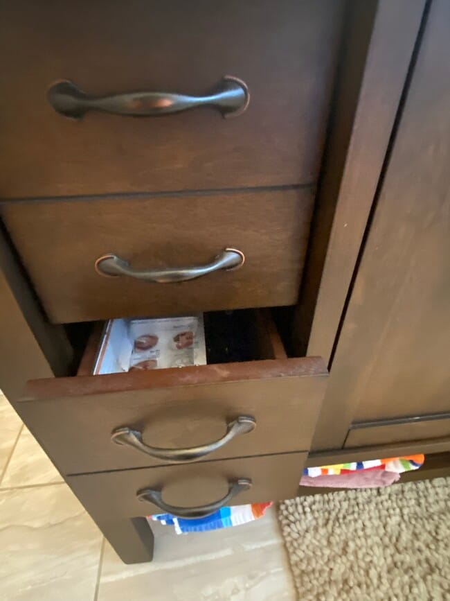 Vanity storage! - 36 Stowe Rd