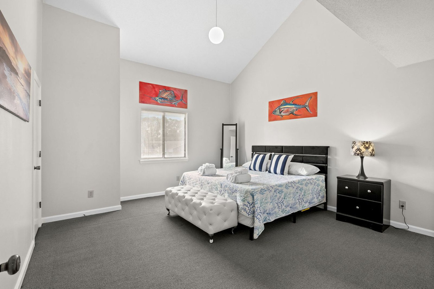 Building Photo - 1920 Bent Grass Dr