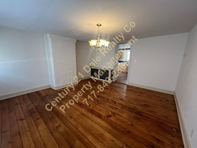 Building Photo - 3 Bedroom Home in Southern School District