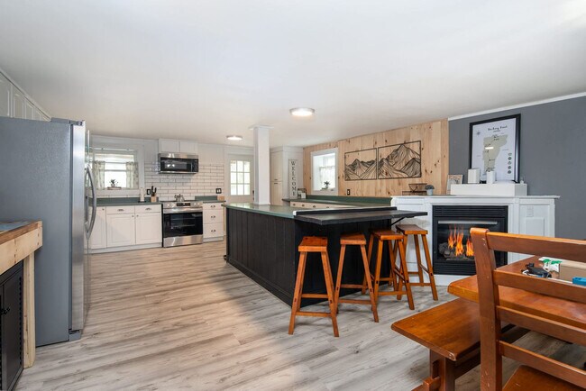 Building Photo - 7137 US-4