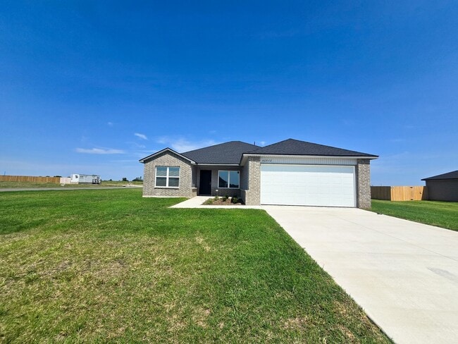 Building Photo - New Construction 3 bedroom Home in Shawnee