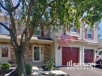 Building Photo - 466 Berkshire Dr