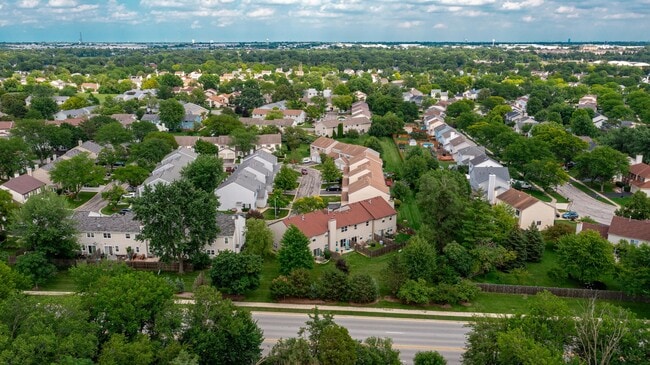 Building Photo - 468 Minnesota Cir