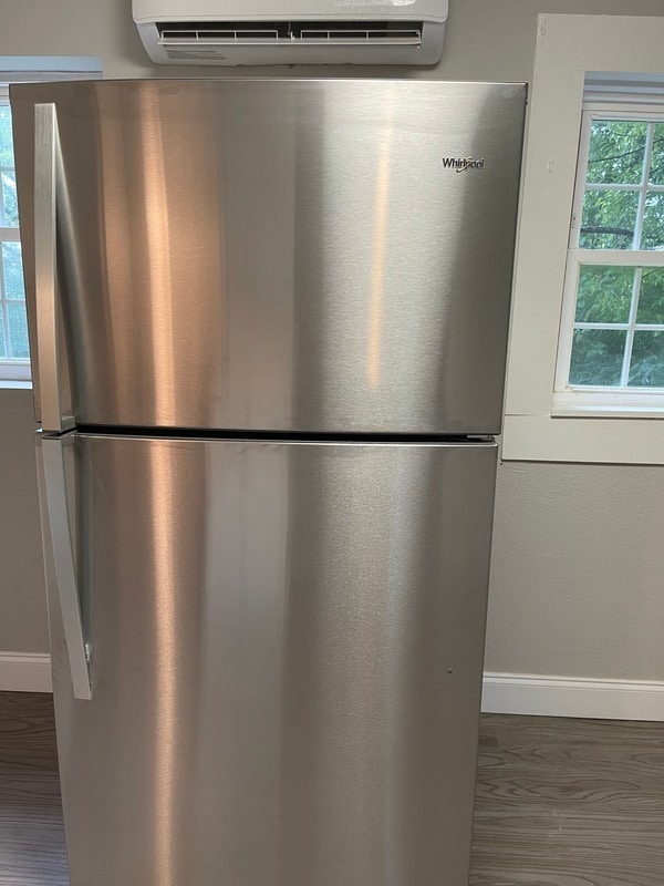 Building Photo - 1719 Airline Dr