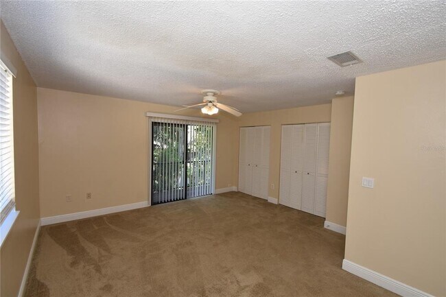 Building Photo - 15 Florida Park Dr N