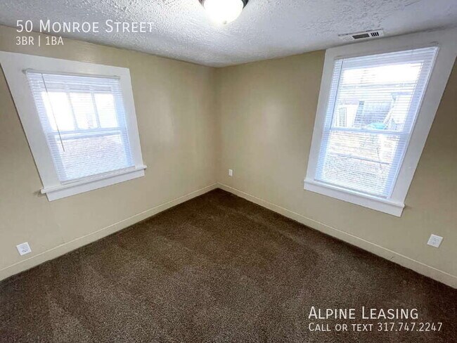 Building Photo - 50 Monroe St