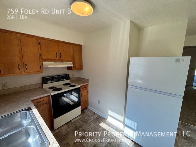 Building Photo - 759 Foley Rd