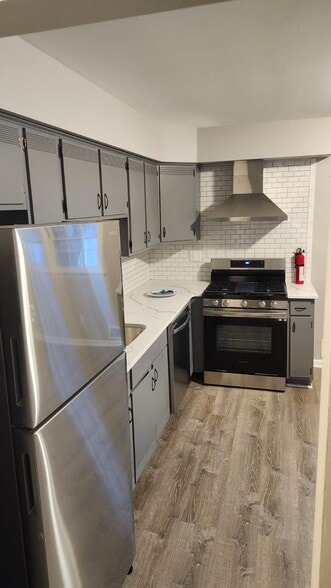 Building Photo - 17 Union Ave