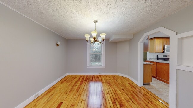 Building Photo - 15 Union St