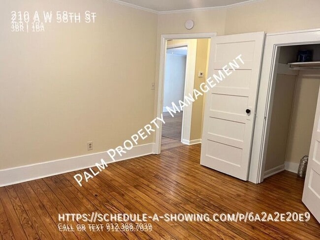 Building Photo - 210 W 58th St