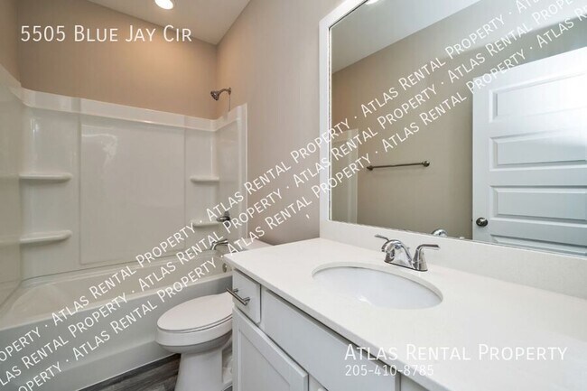 Building Photo - 5505 Blue Jay Cir