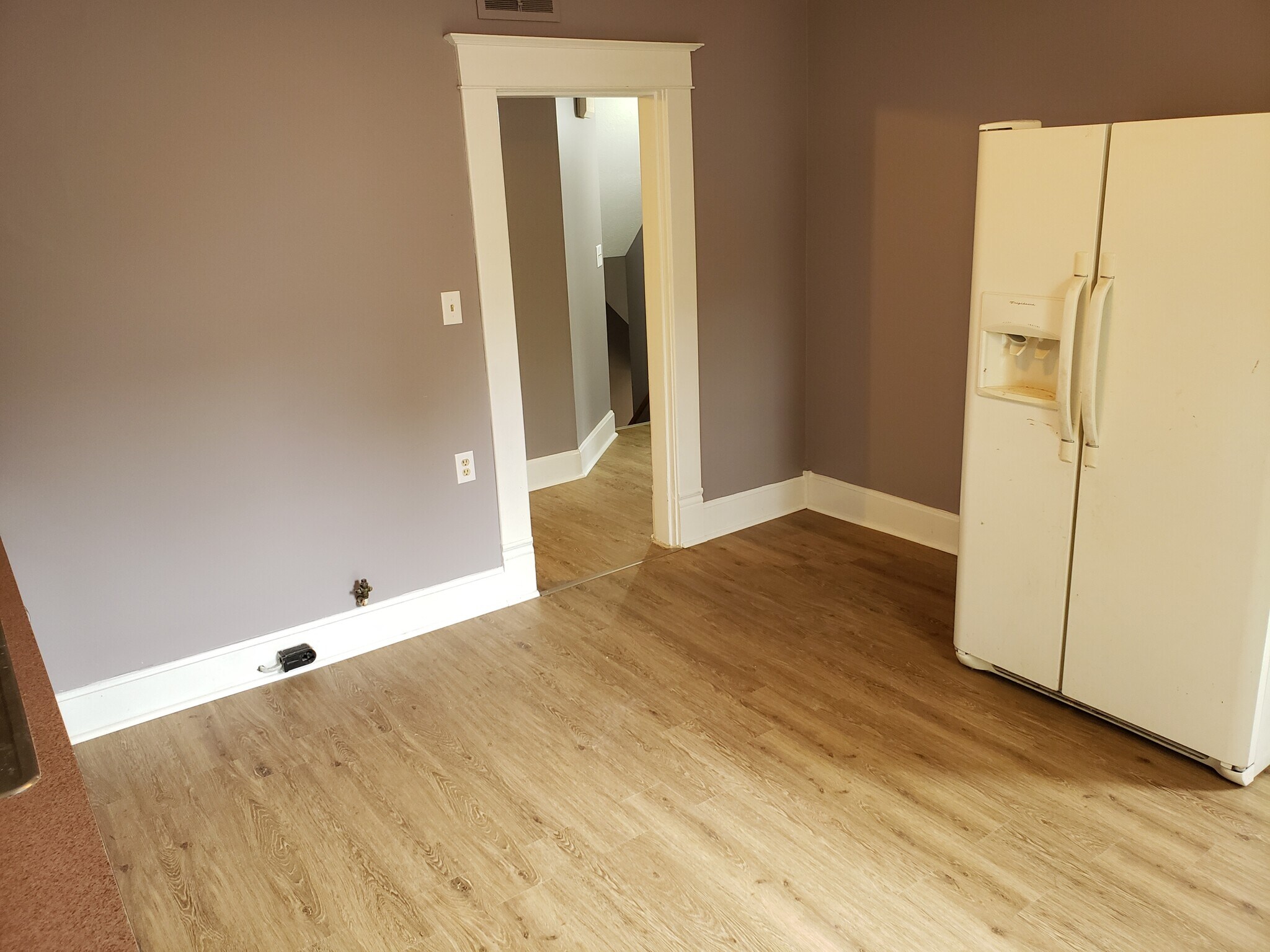 Building Photo - 1152 N Columbus St