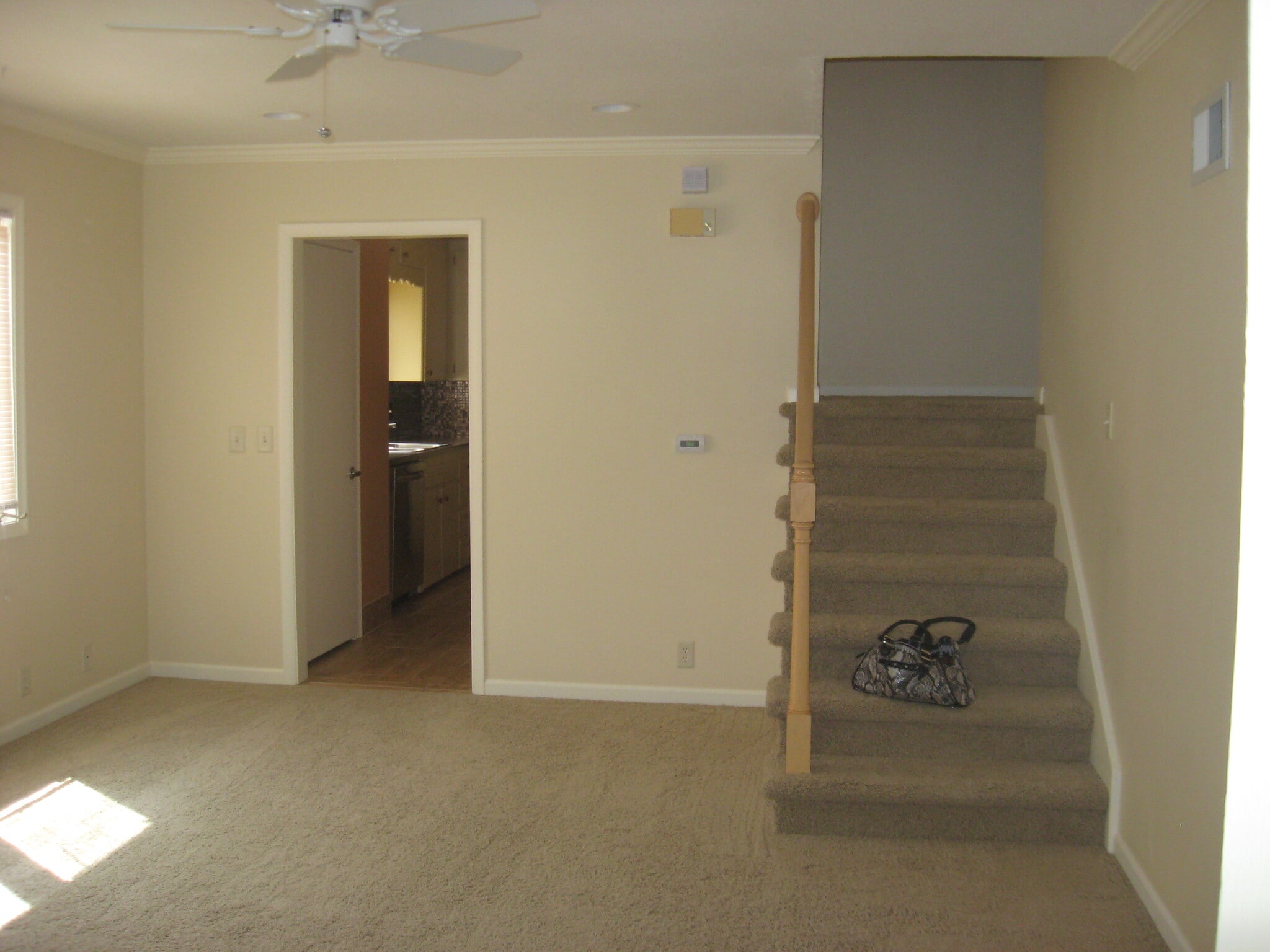 Building Photo - 5633 Parker St