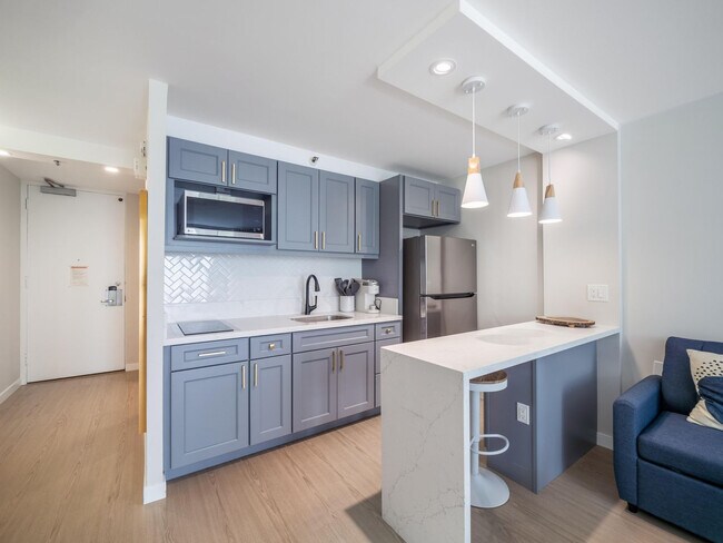 Building Photo - 364 Seaside Ave