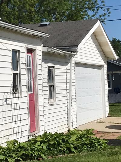 Building Photo - 210 E Main St