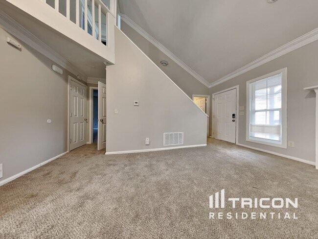 Building Photo - 433 Orchard Dr