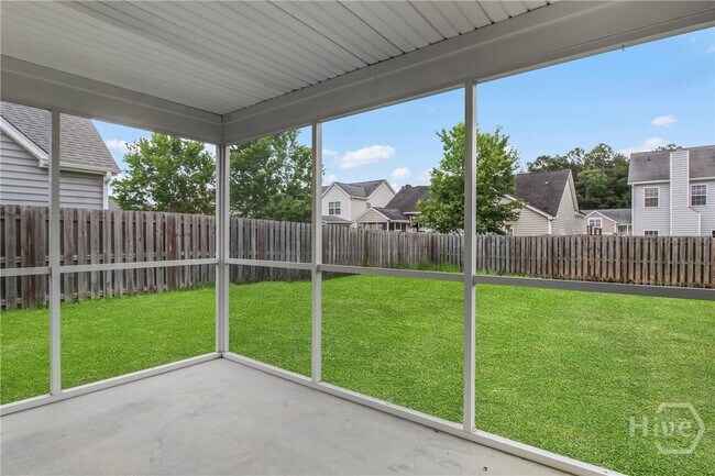 Building Photo - 307 Grasslands Dr