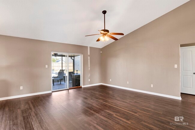 Building Photo - 33633 Field Stone Ln