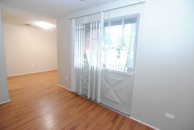 Building Photo - 3 Louisburg Square