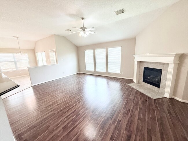 Building Photo - 4010 Tigris Ridge Dr