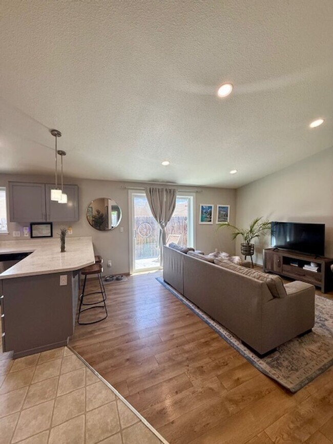 Building Photo - Serene Remodeled 4 Bedroom on Large Lot w/...