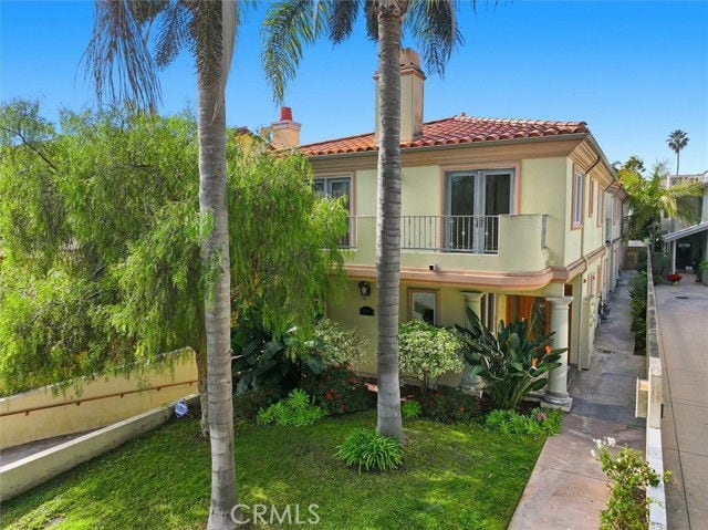 Building Photo - 233 S Irena Ave