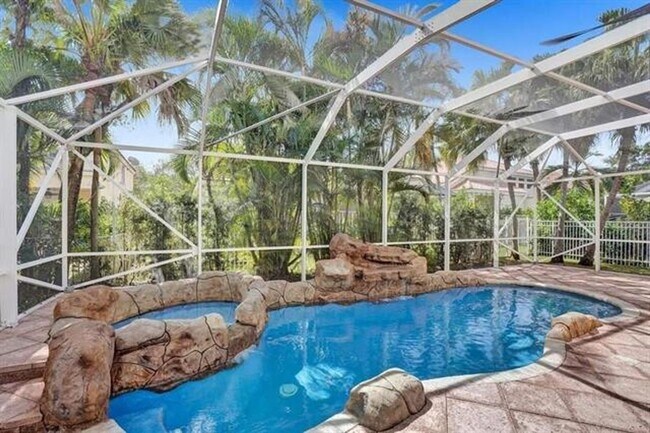 Building Photo - 11032 Boston Dr