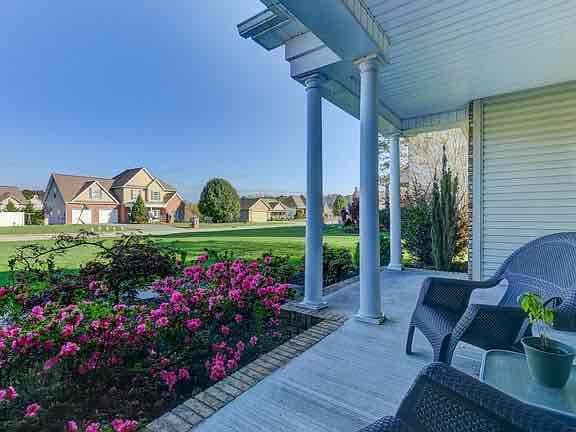 Building Photo - 804 Commonwealth Avenue