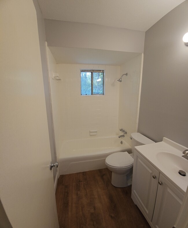 Building Photo - 5418 Planter Ct
