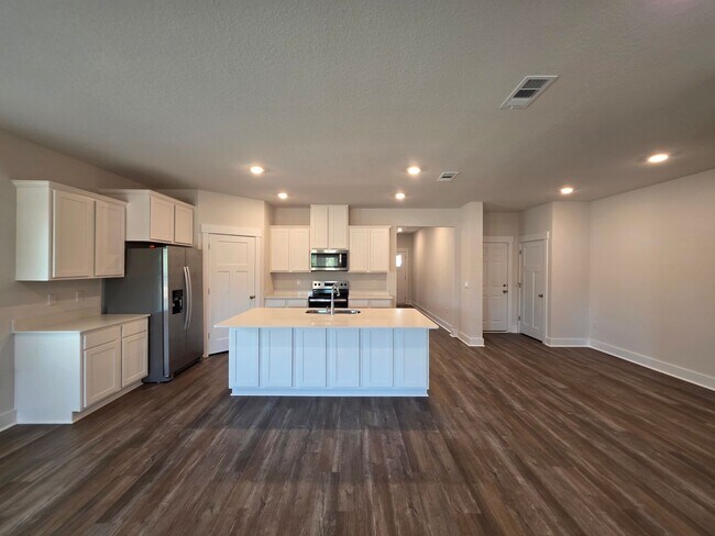 Building Photo - 5839 Sargassum Ln