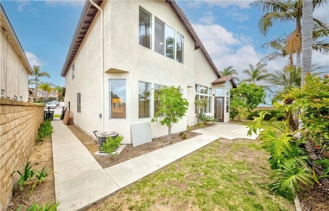 Building Photo - 5338 Chariton Ave