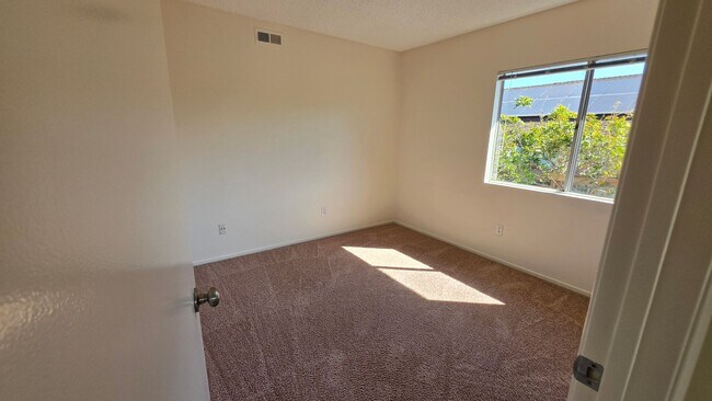 Building Photo - 13363 Thunderhead St