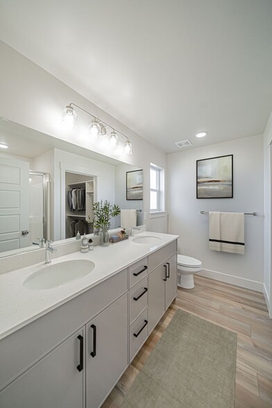 Interior Photo - SouthBridge Townhomes