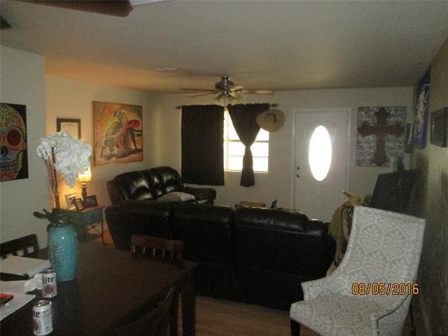 Building Photo - 1219 Vivienne St