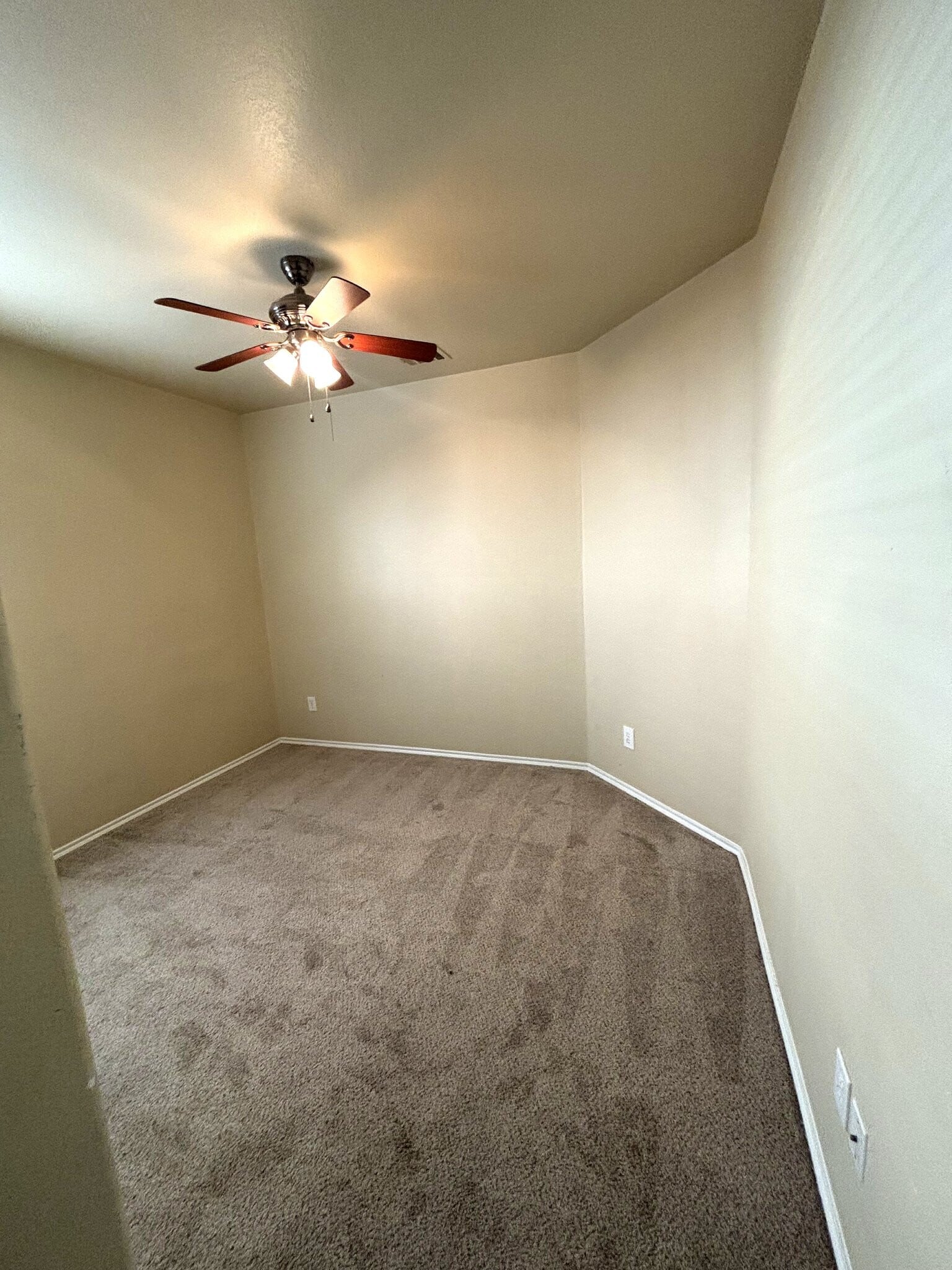 Building Photo - 9717 Sand Trap Dr