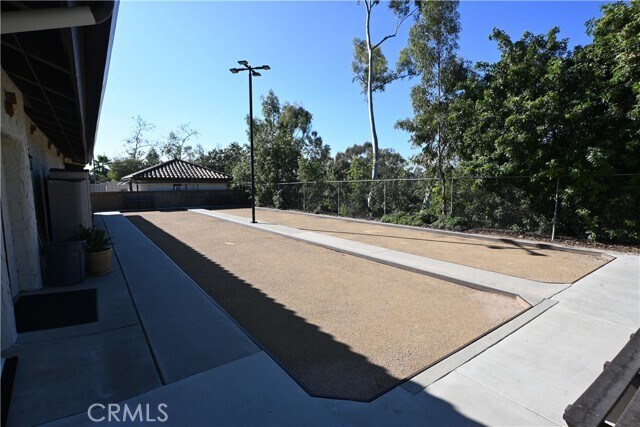 Building Photo - 28132 Via Chocano