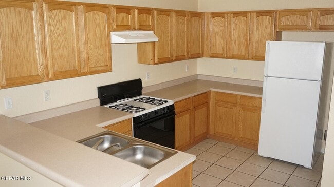 Building Photo - 8909 Herbert St