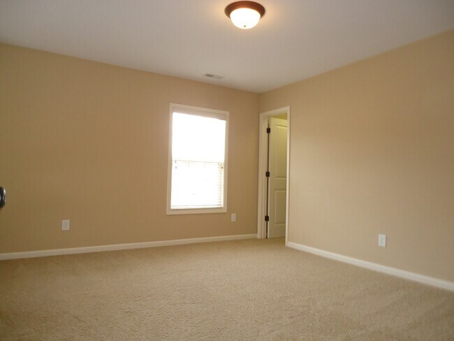 Building Photo - 1120 Weston Green Loop