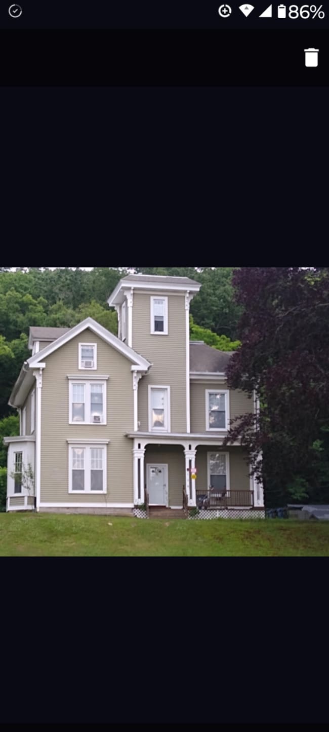 Building Photo - 138 Laurel Hill Ave