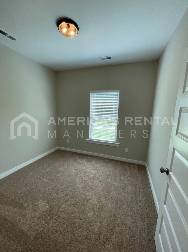 Building Photo - Home for Rent in Eva, AL!