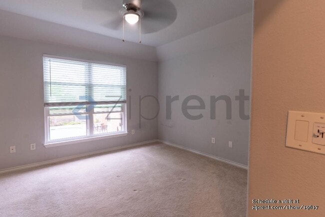 Building Photo - 12245 Abbey Glen Ln