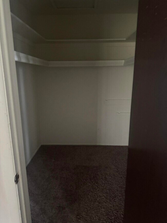 Building Photo - 19601 W 12 Mile Rd