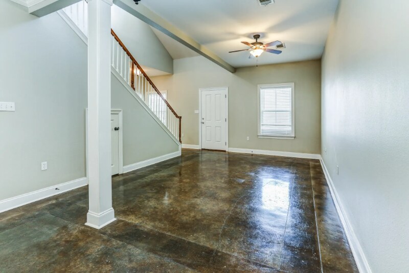 Building Photo - 12234 Village Maison Dr