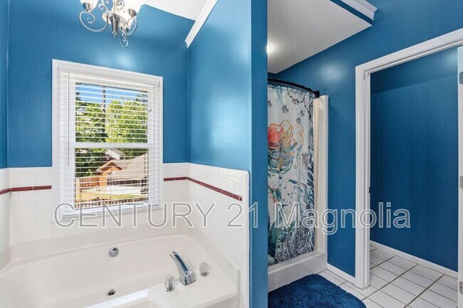 Building Photo - 299 Ashbrook Dr