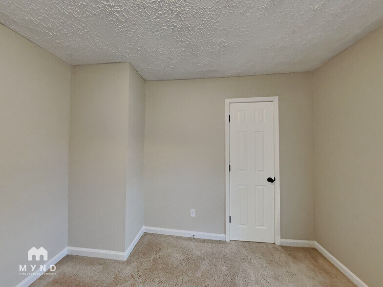 Building Photo - 110 Hodge Dr
