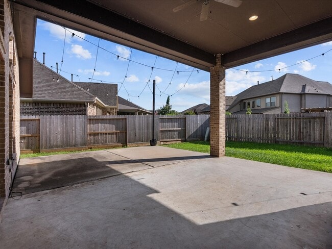 Building Photo - 2524 Davis Prairie Ln