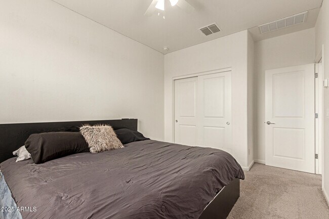 Building Photo - 12354 W Gardenia Ct